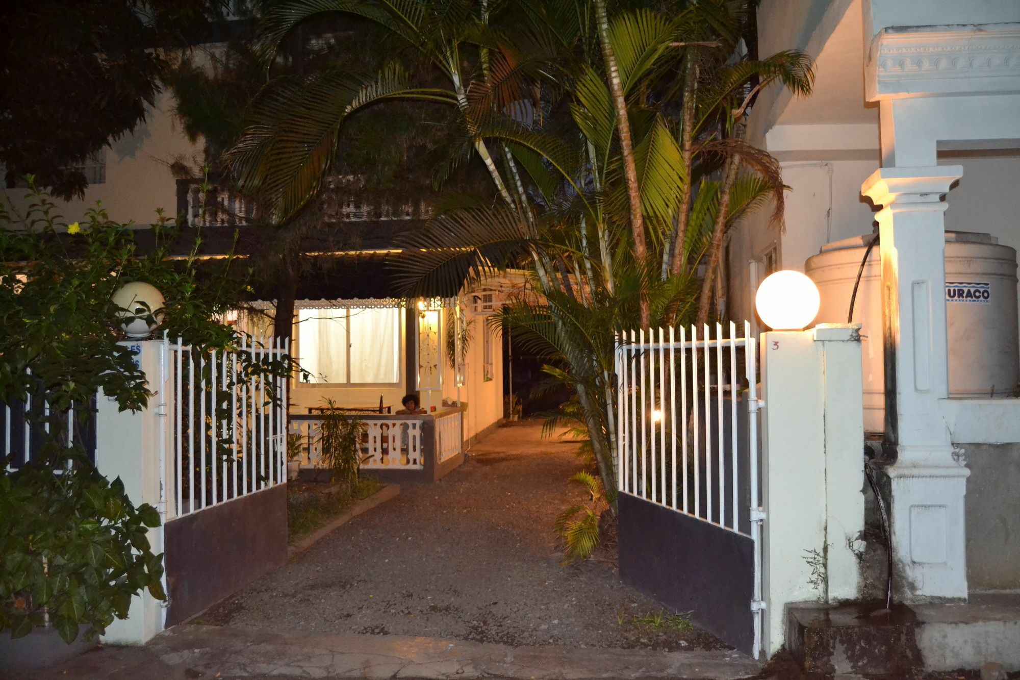 Residence Les Bambous Mahébourg Esterno foto